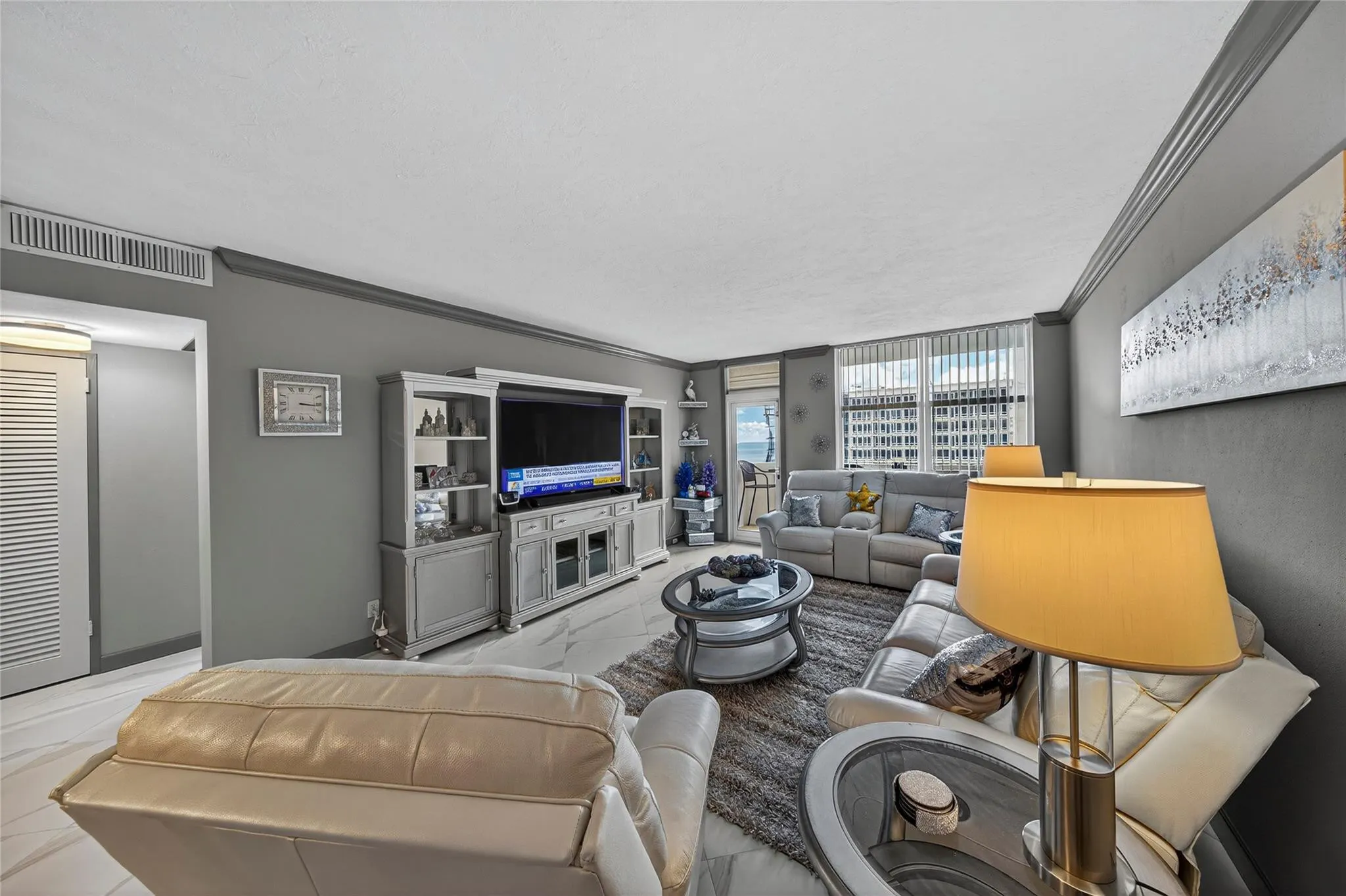 4250 GALT OCEAN Drive #15M