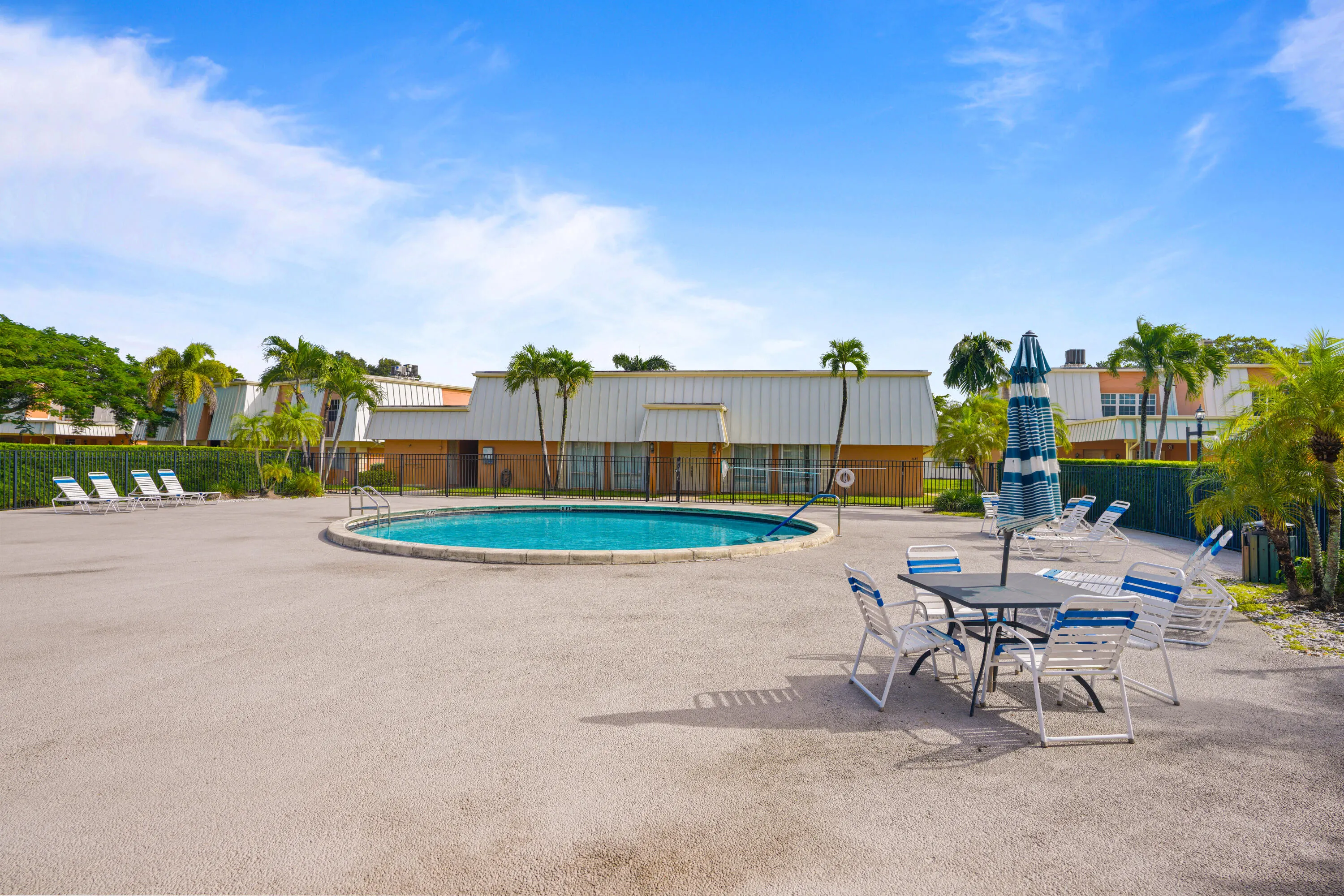 3600 Citrus Lane #104