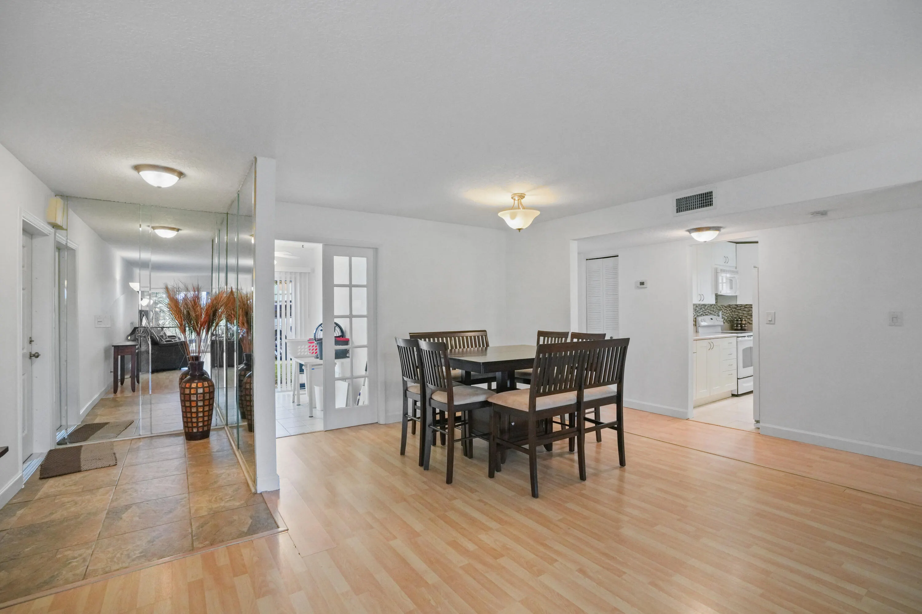 3600 Citrus Lane #104