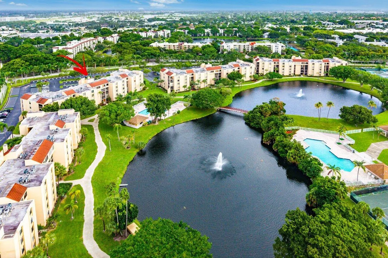 2255 LINDELL Boulevard #4505