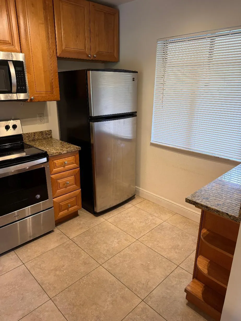 21943 REMSEN Terrace #203