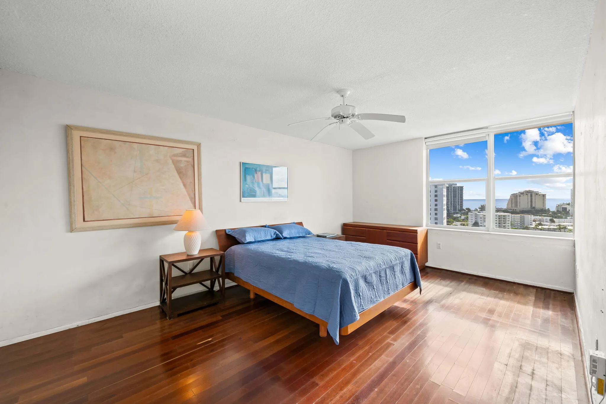888 INTRACOASTAL Drive #15A