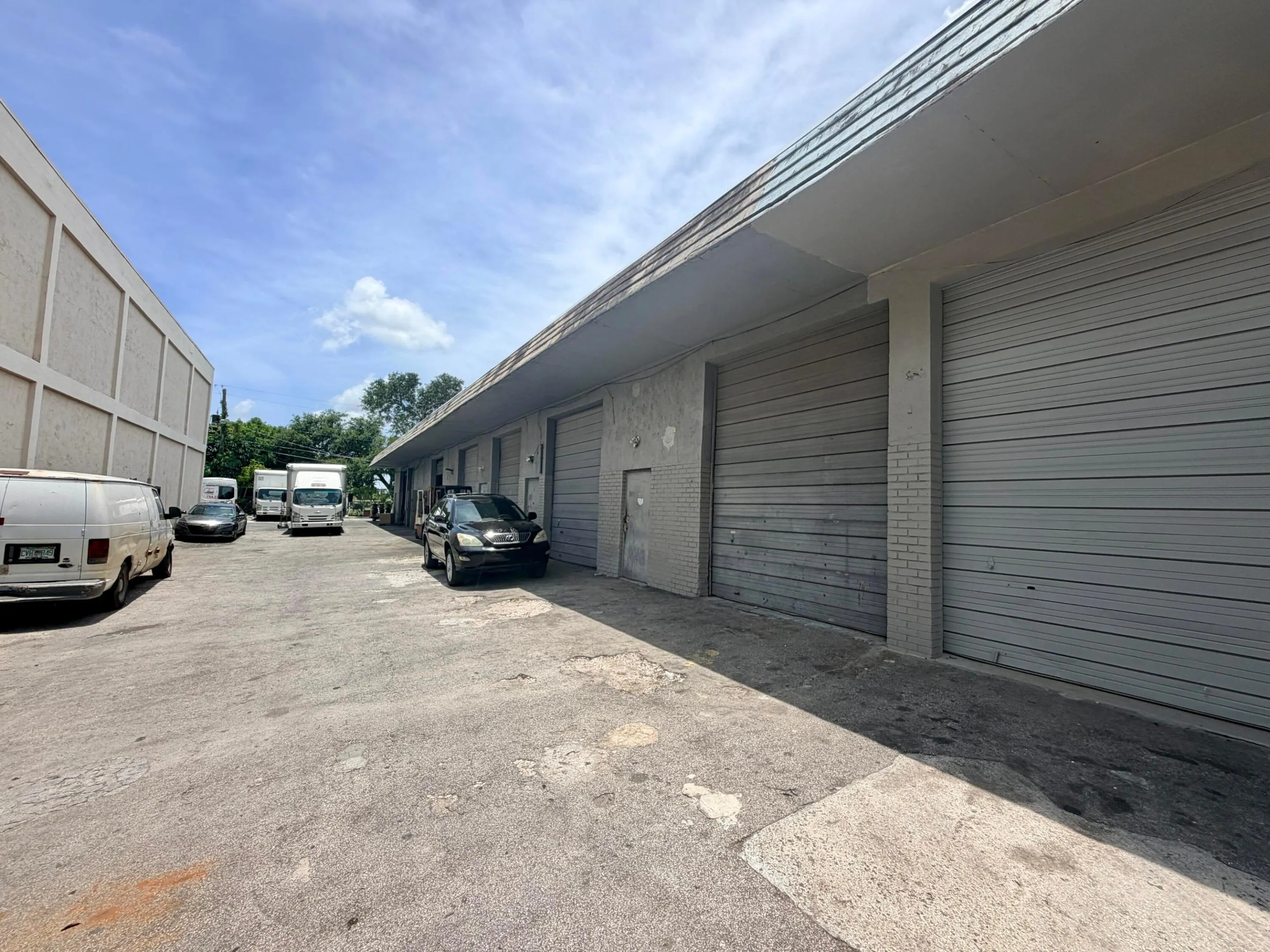 5916 SW 25TH Street #8
