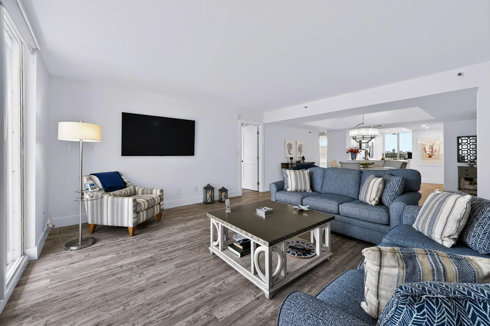 77 S BIRCH Road #7C