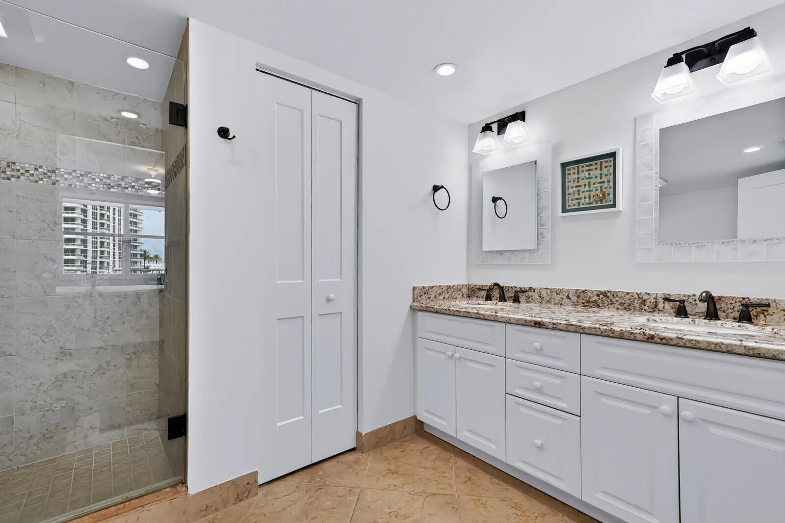 77 S BIRCH Road #7C
