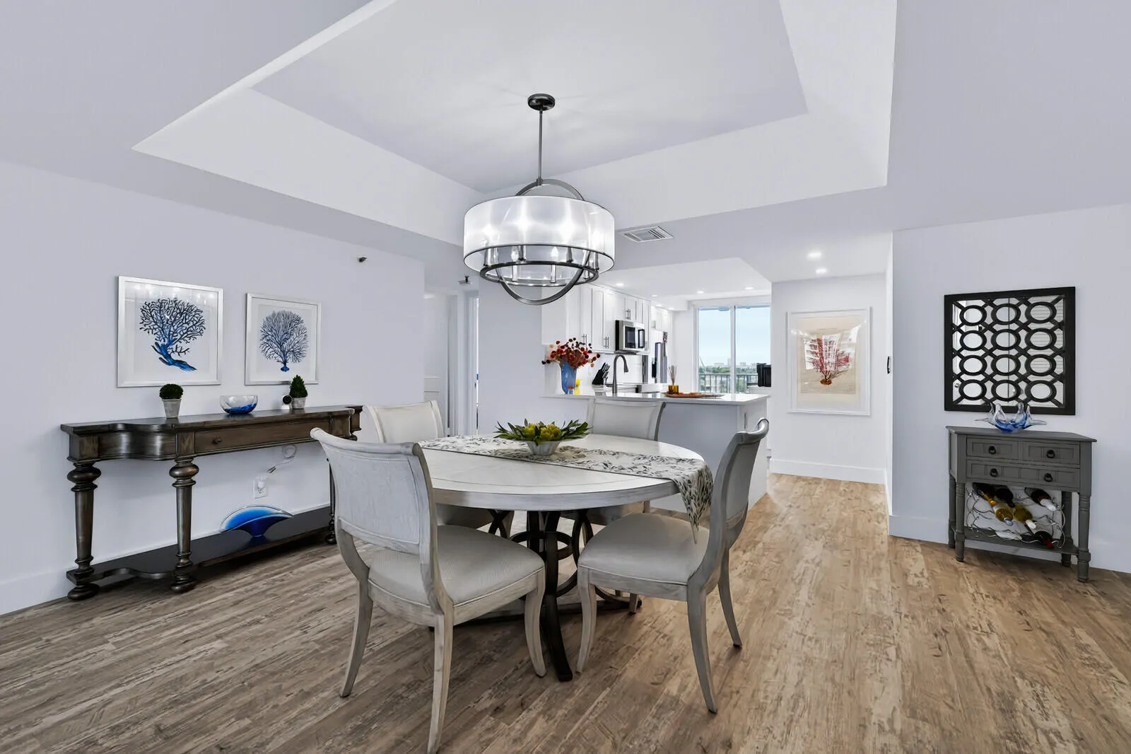 77 S BIRCH Road #7C