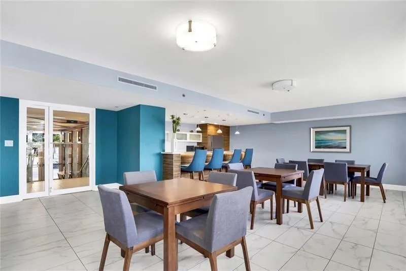 77 S BIRCH Road #7C