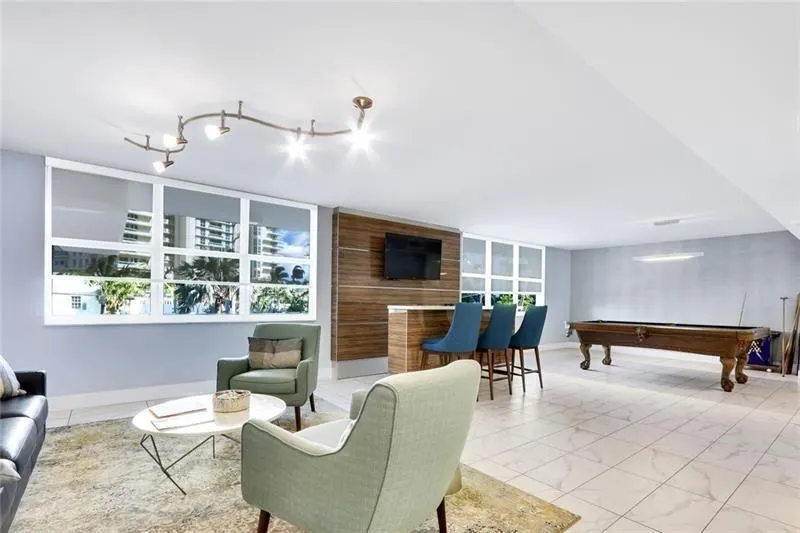 77 S BIRCH Road #7C