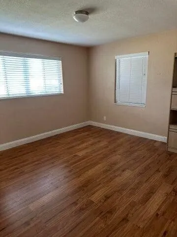 1317 W 24th Street