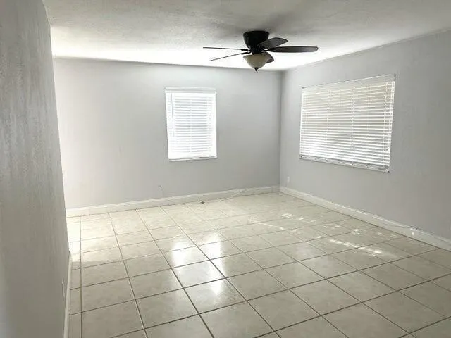 1317 W 24th Street