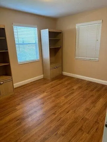 1317 W 24th Street
