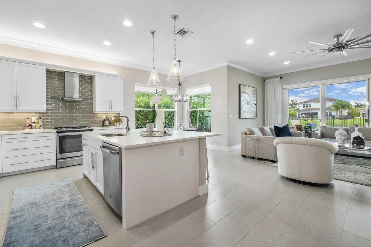15277 Seaglass Terrace Lane