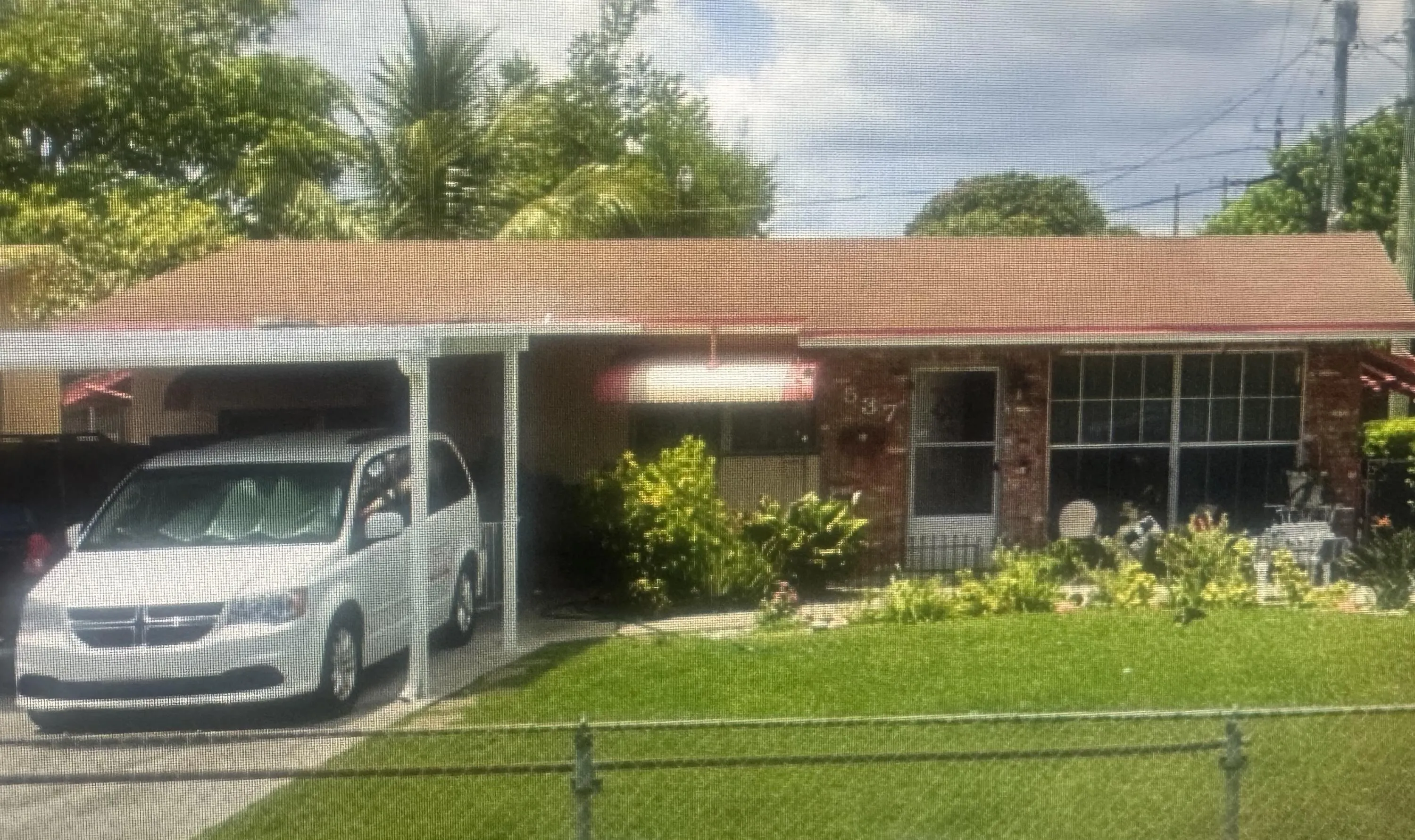 537 NW 17th Avenue