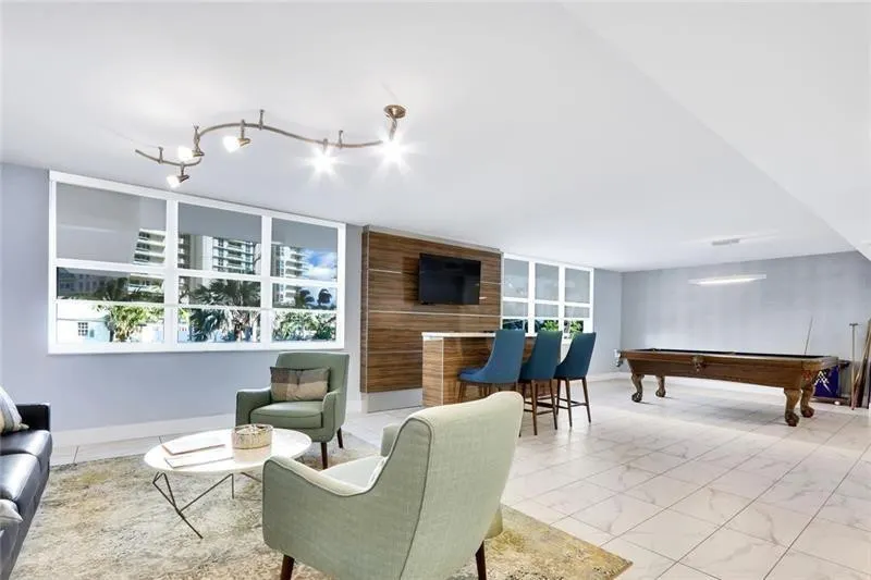77 S BIRCH Road #10B