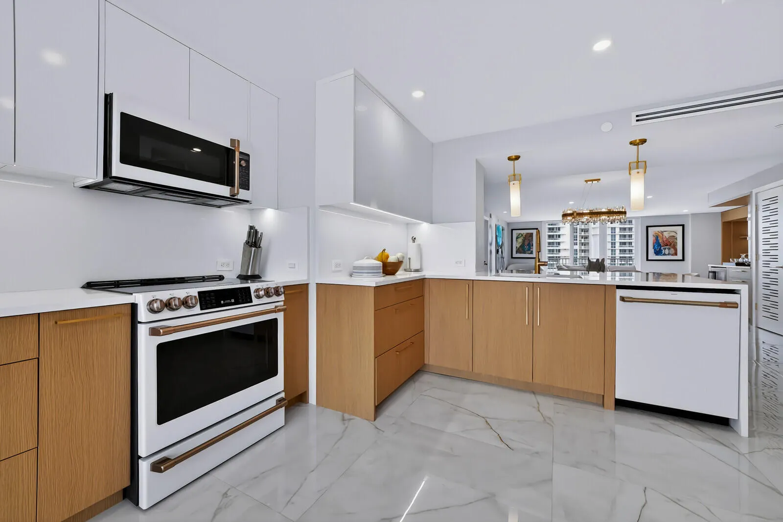 77 S BIRCH Road #10B