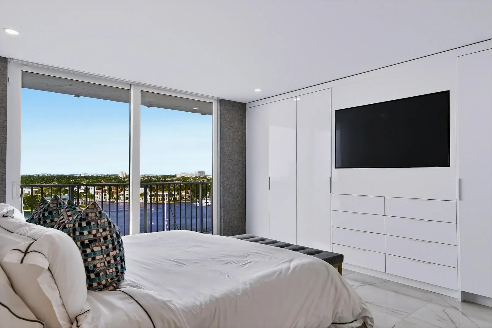 77 S BIRCH Road #10B