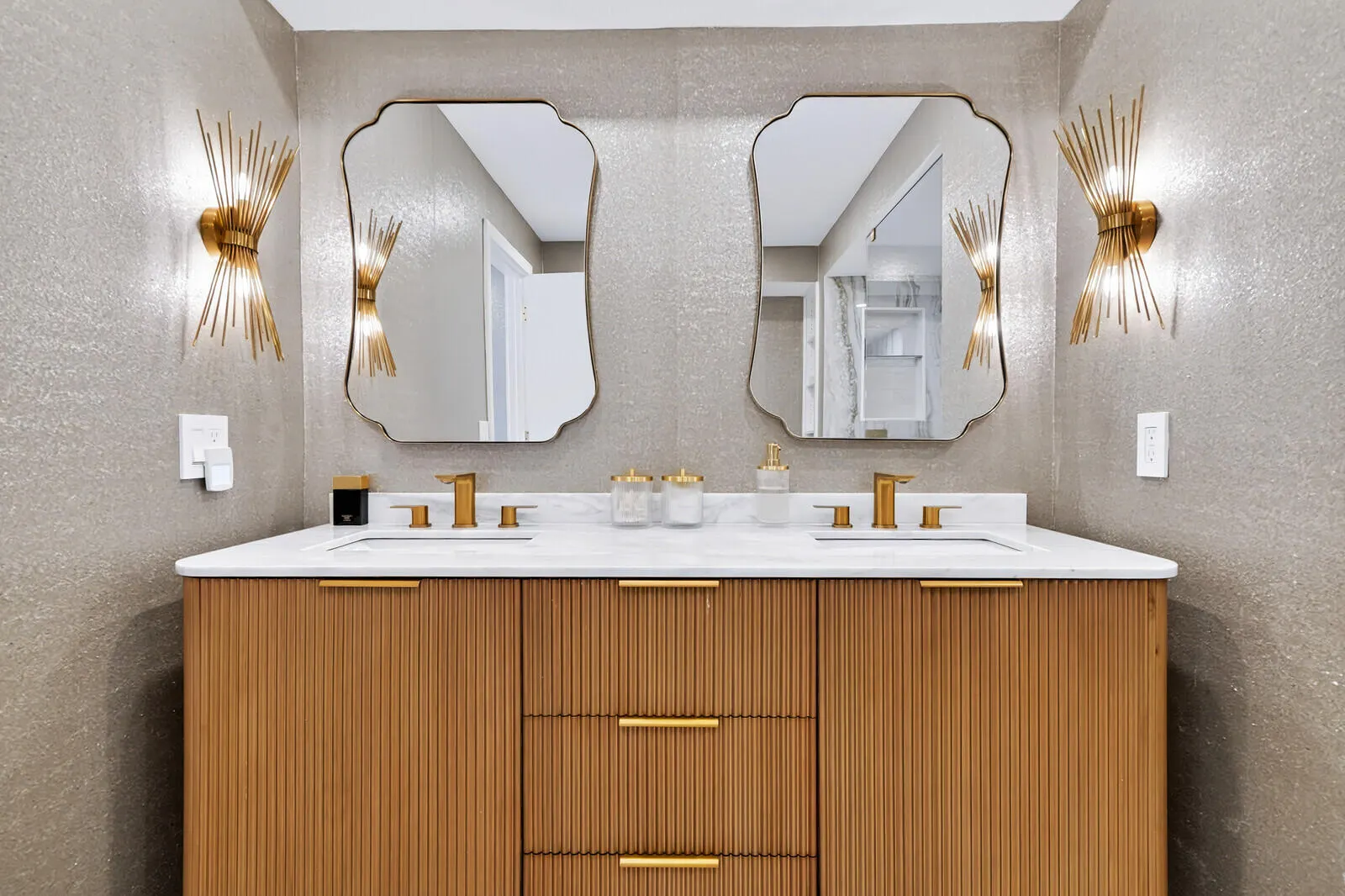 77 S BIRCH Road #10B