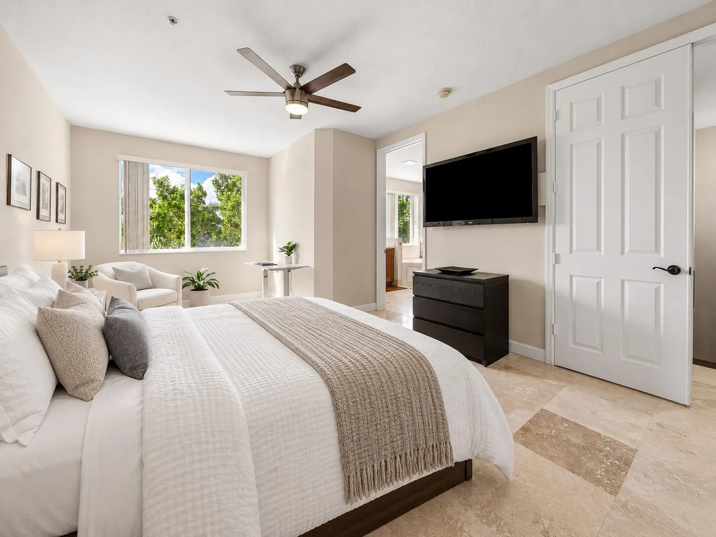 3131 Waterside Circle