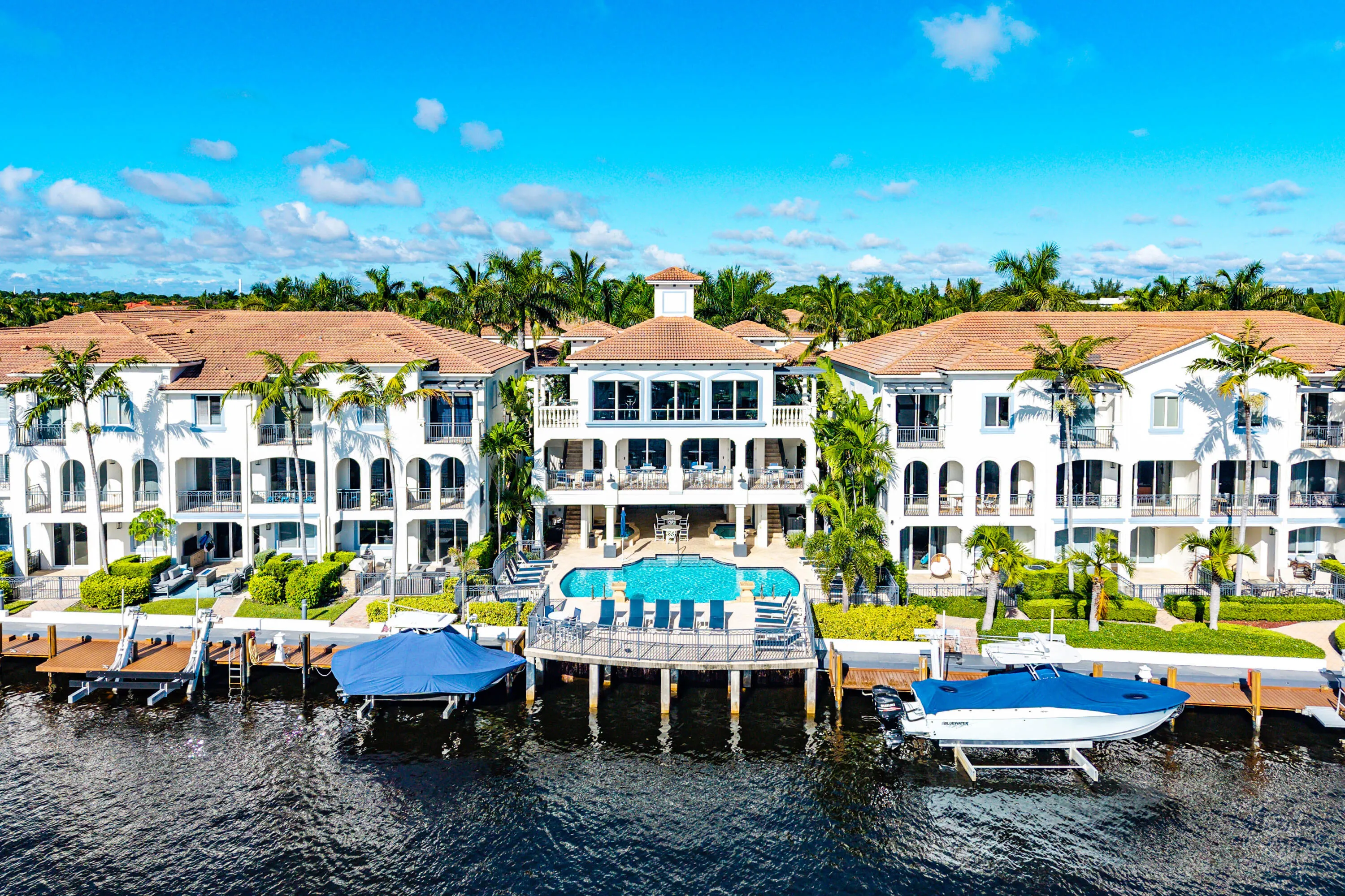 3131 Waterside Circle