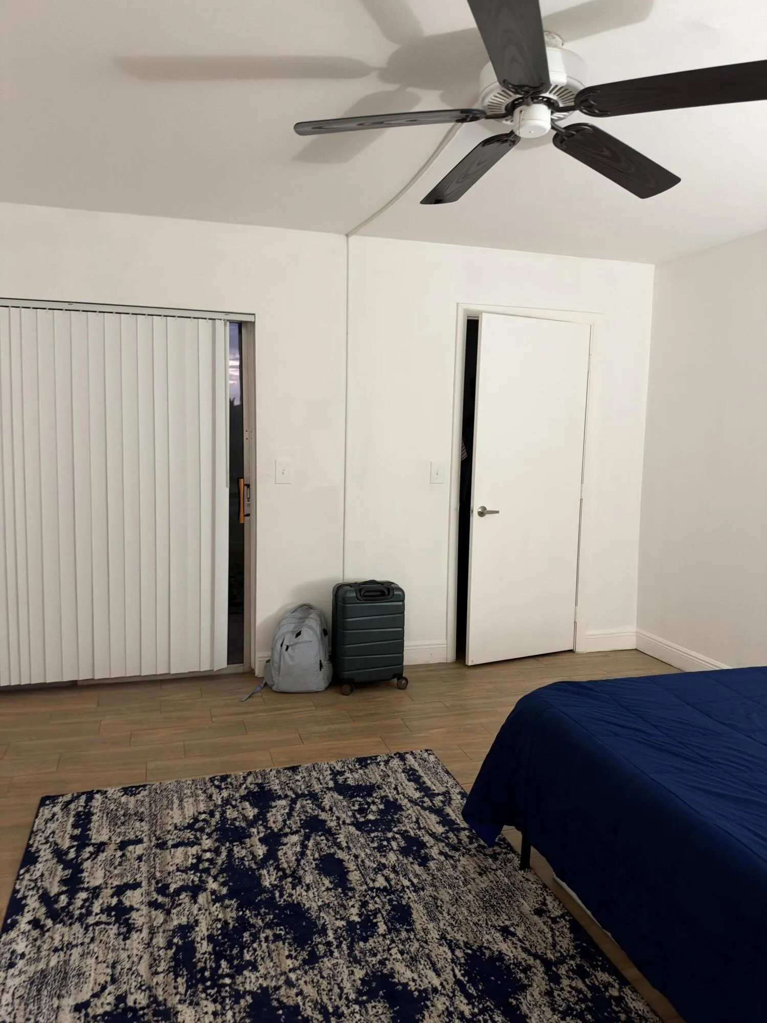 1618 MEADOWS Circle W #1618