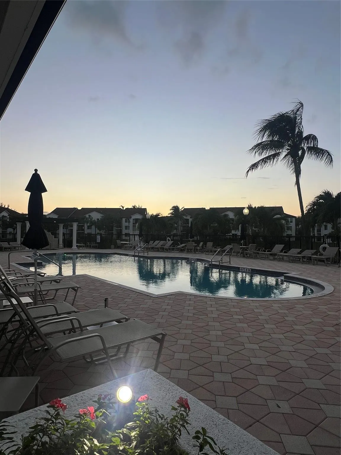 903 VILLA Circle #903