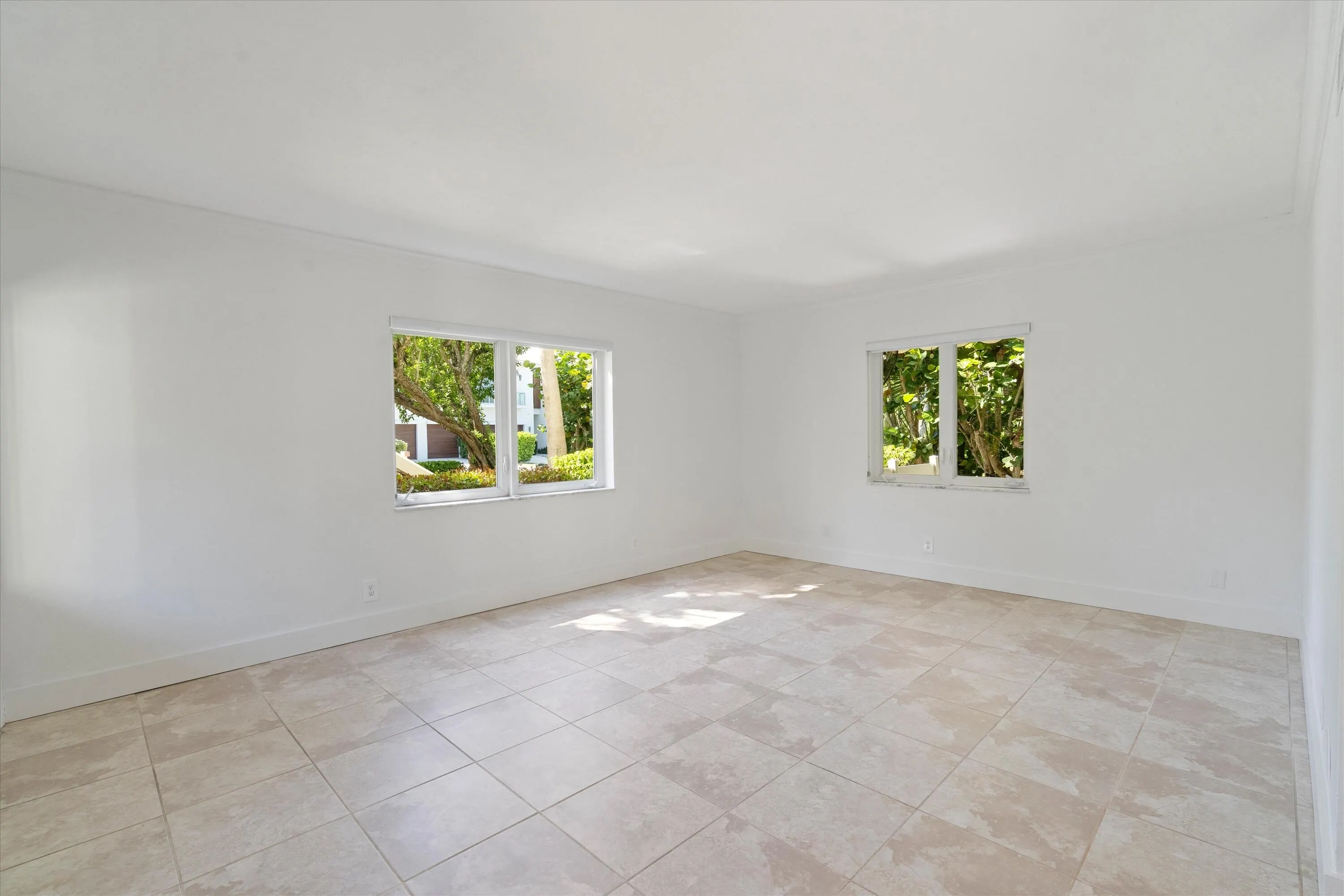 1029 LANGER Way #4