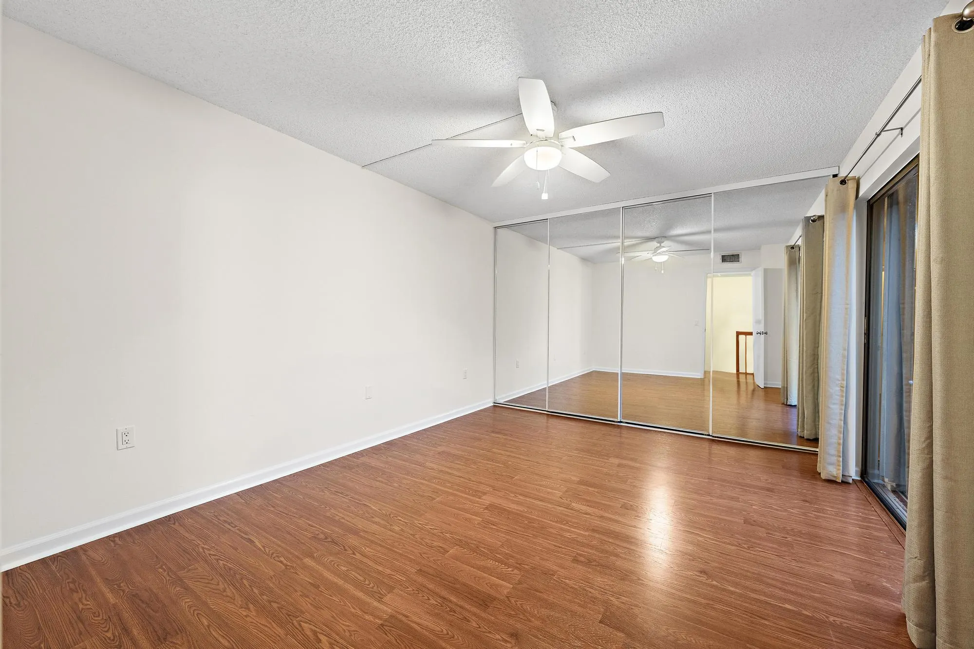 210 2nd Court