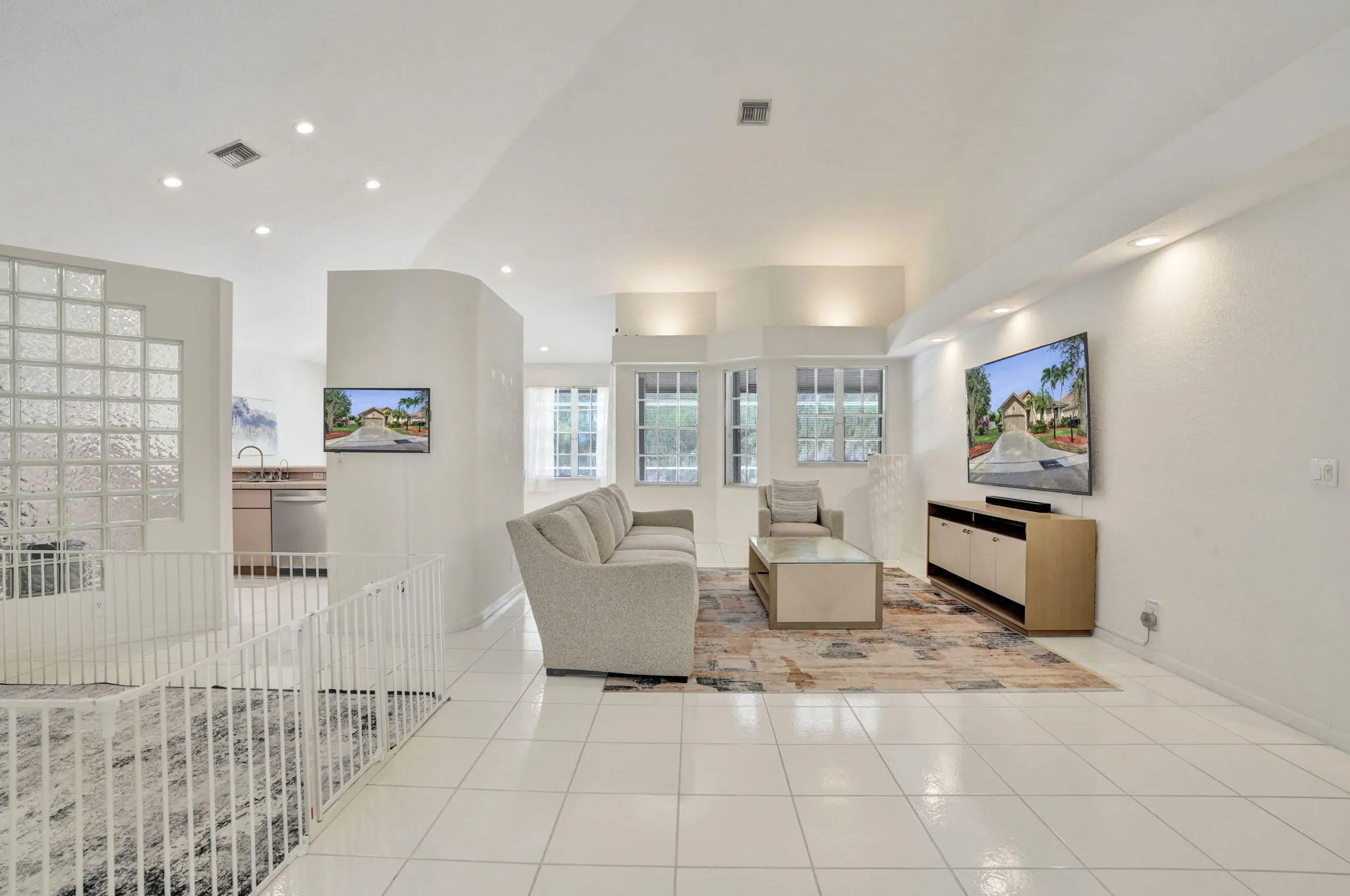 12711 NW 21ST Place