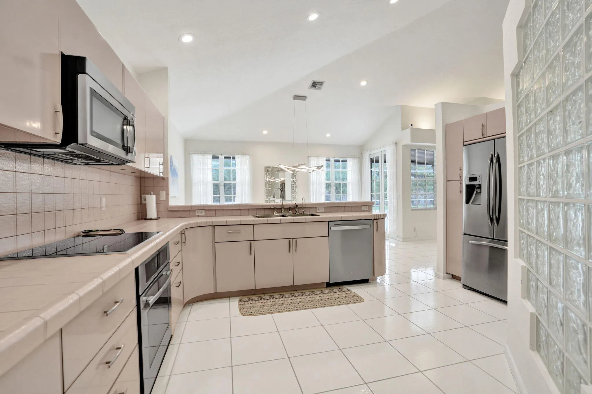 12711 NW 21ST Place