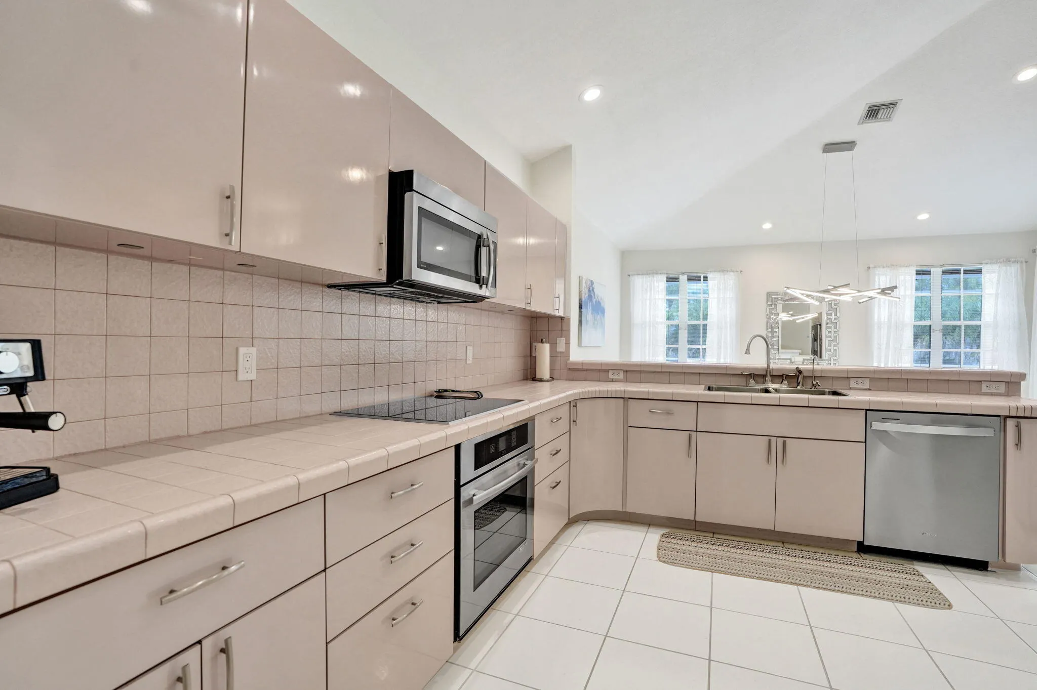 12711 NW 21ST Place