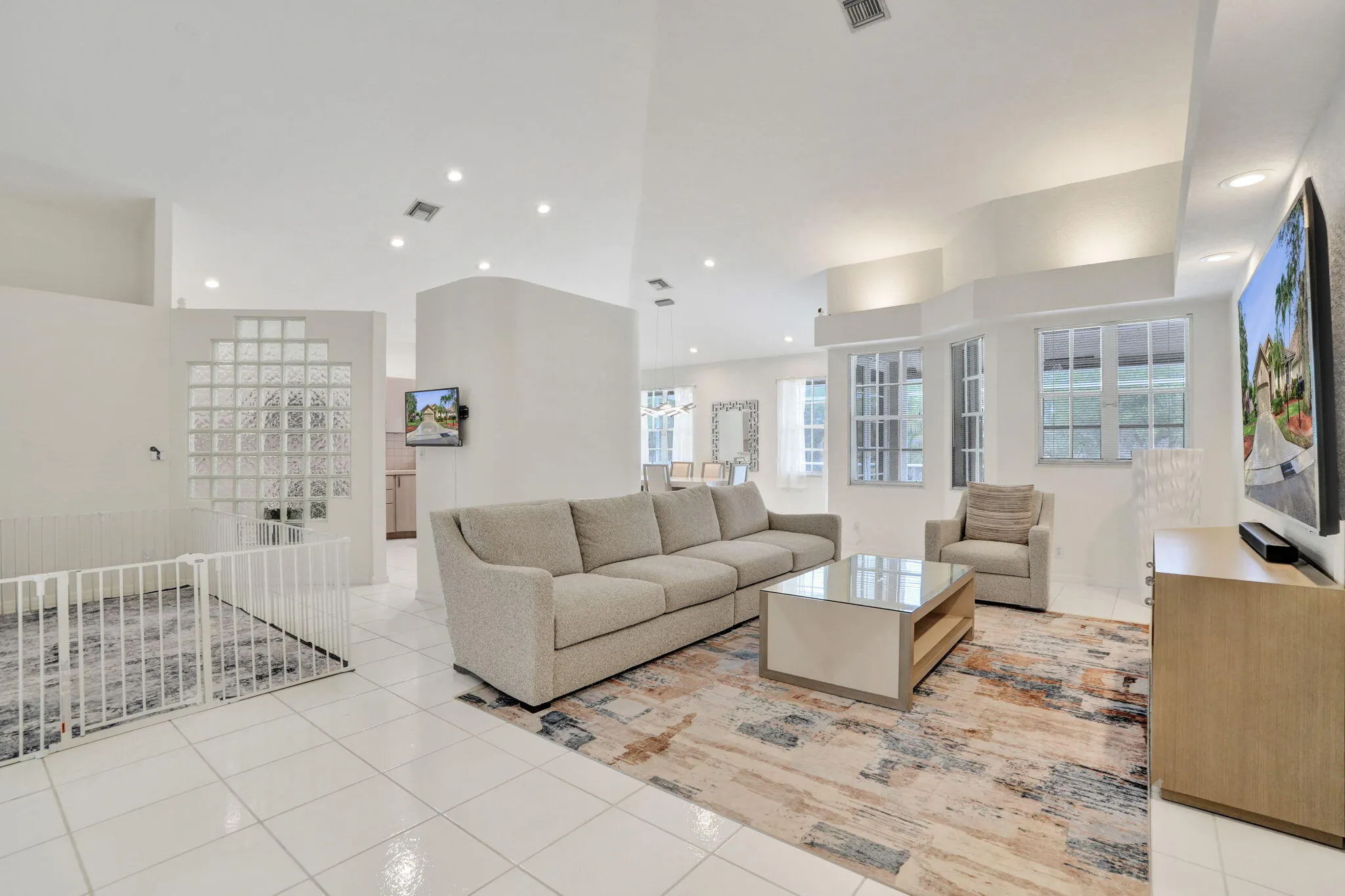 12711 NW 21ST Place