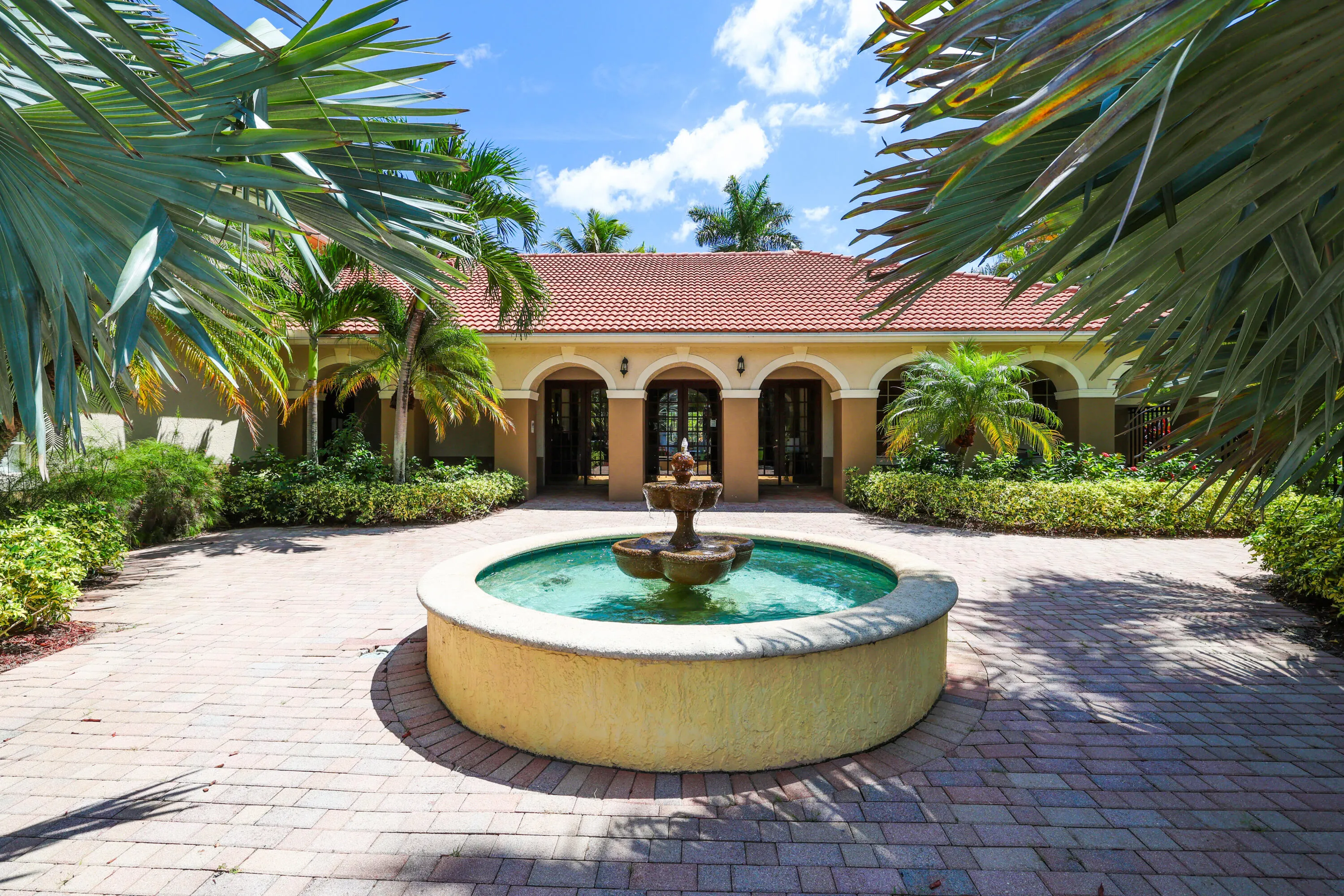15155 Michelangelo Boulevard #303