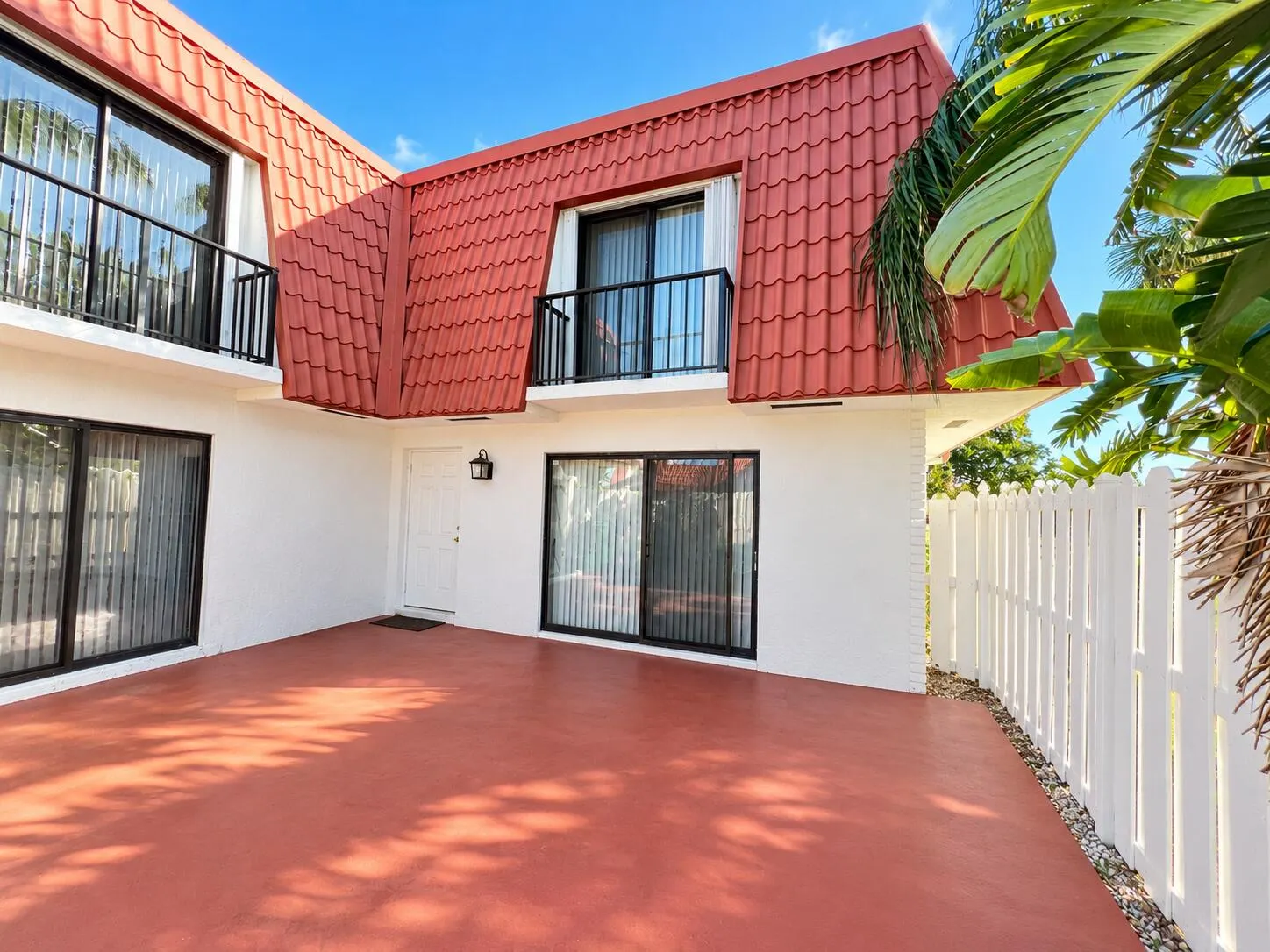 1402 HARVARD Lane #12-B