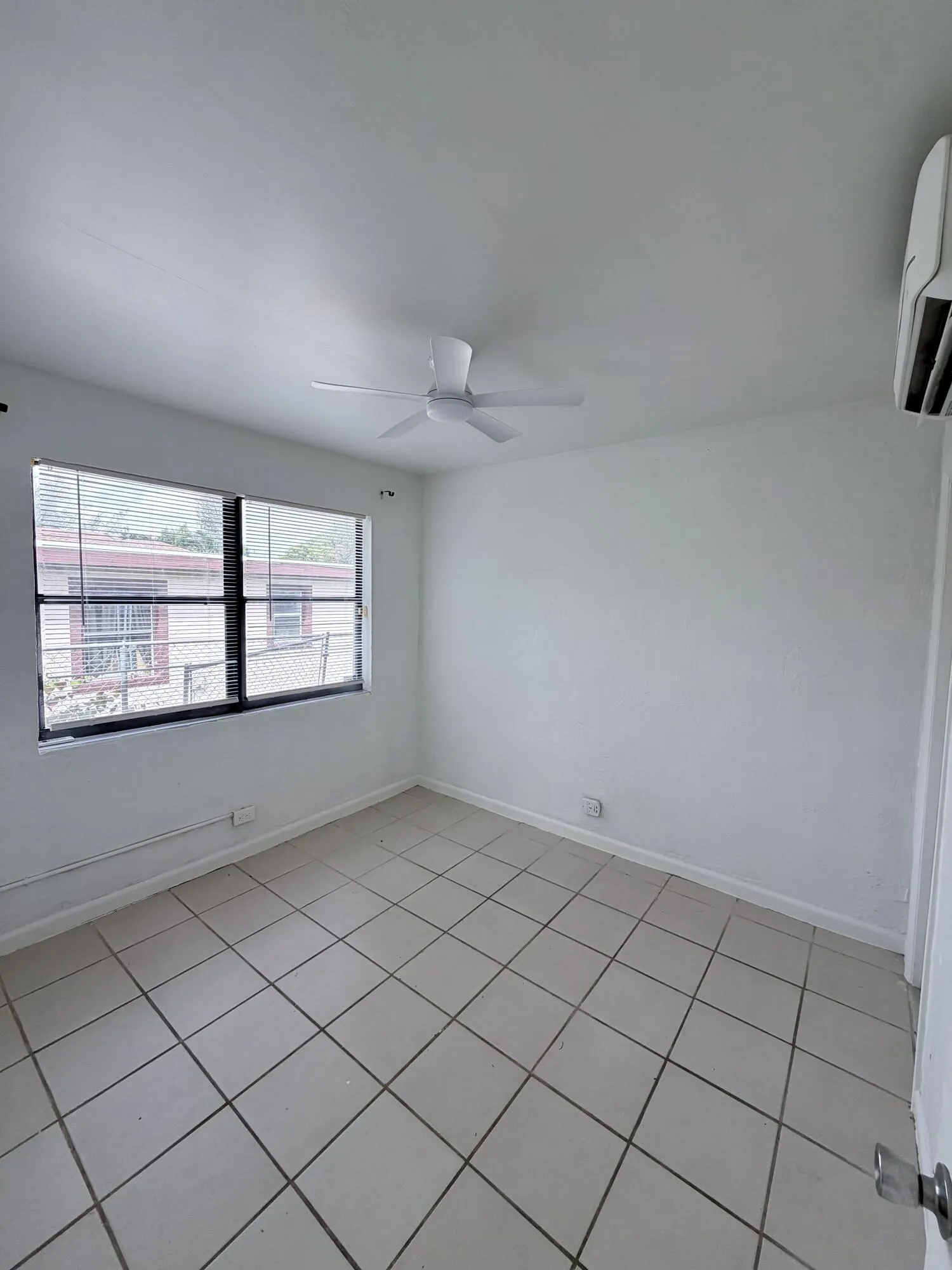 1409 W 33RD Street #2