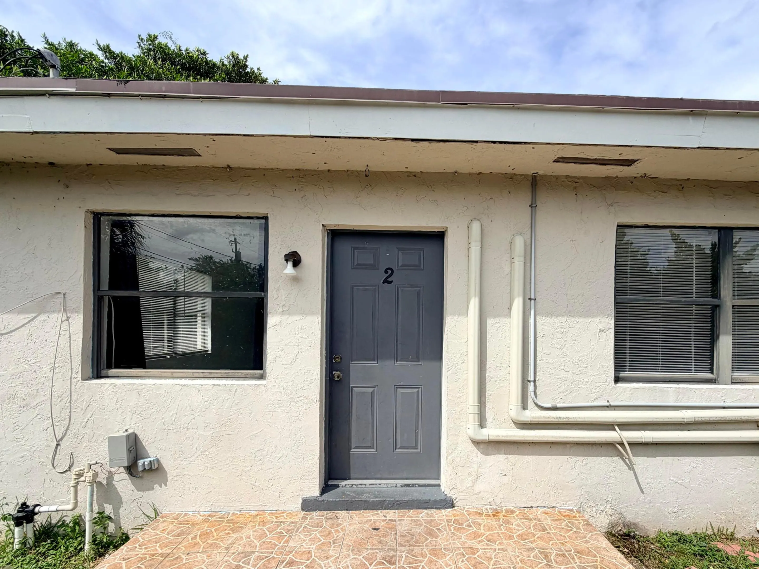 1409 W 33RD Street #2