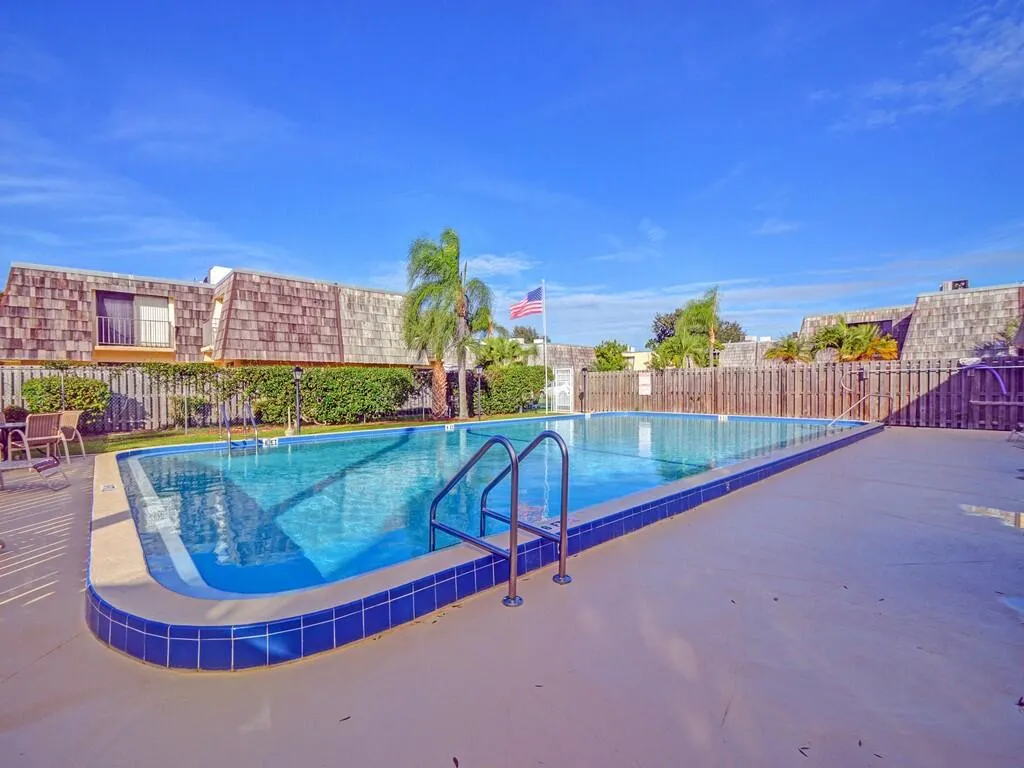 1170 6TH Avenue #2