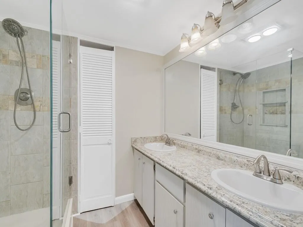 1170 6TH Avenue #2