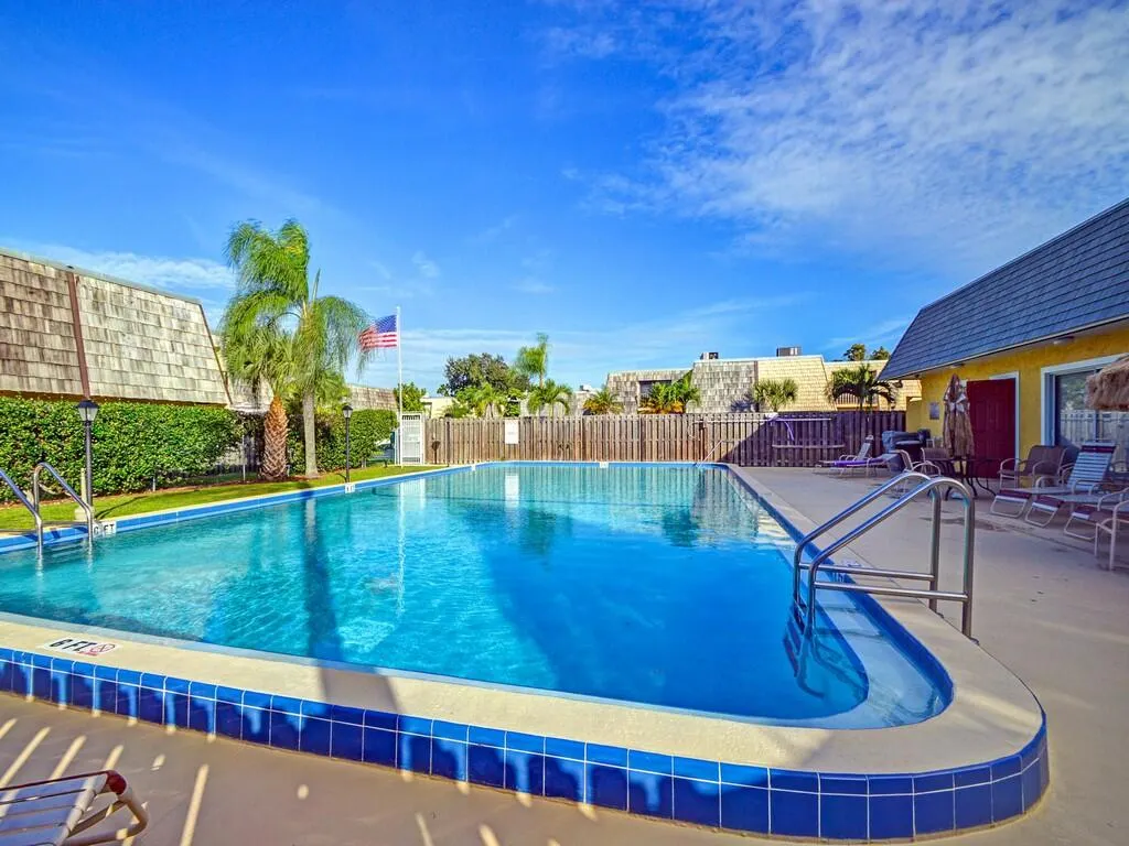 1170 6TH Avenue #2
