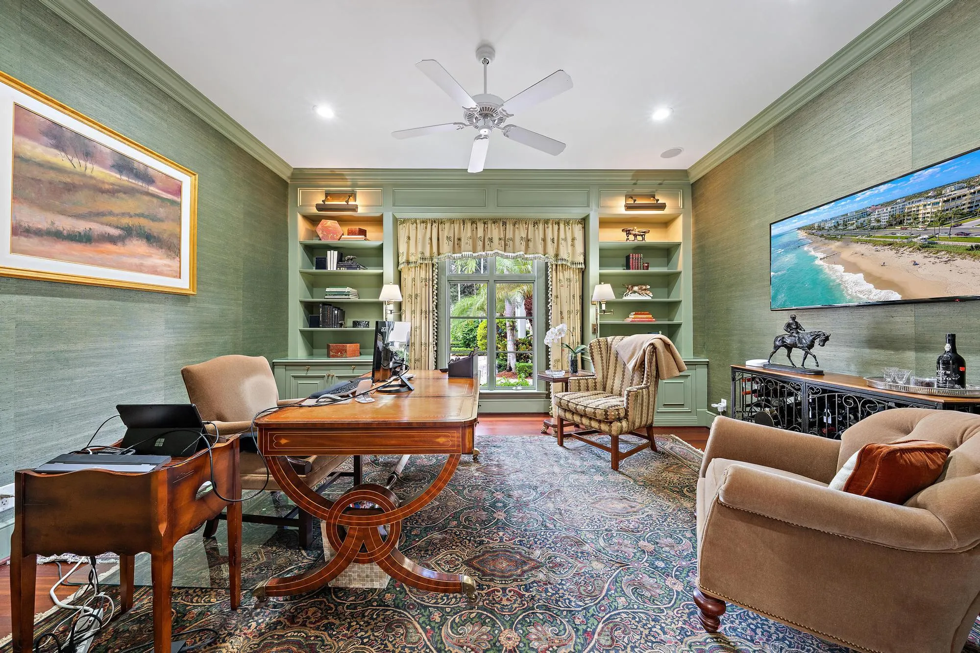 210 Echo Drive