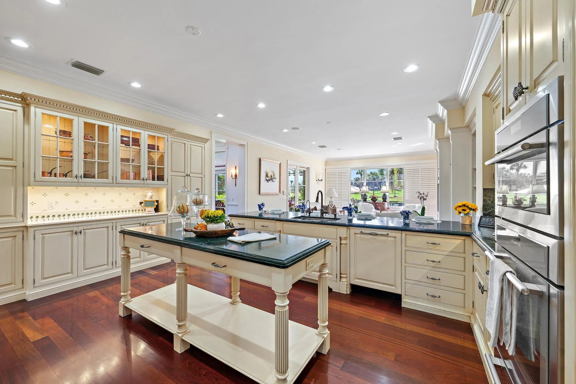 210 Echo Drive