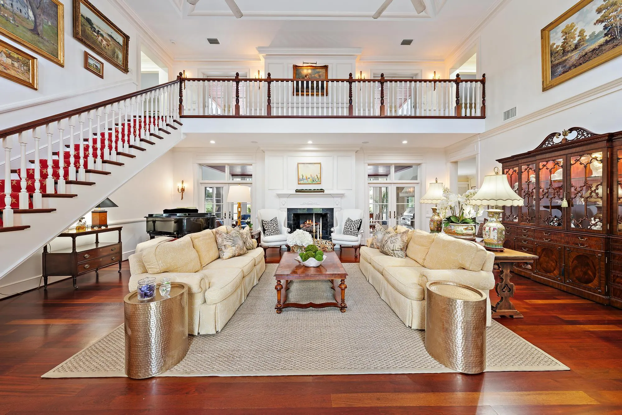 210 Echo Drive