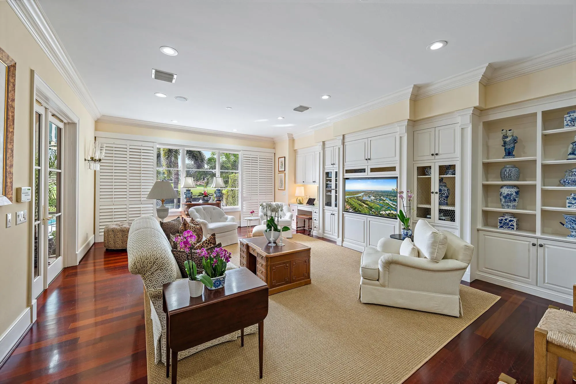 210 Echo Drive