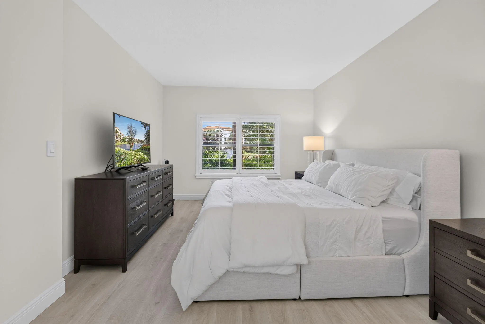 300 UNO LAGO Drive #104