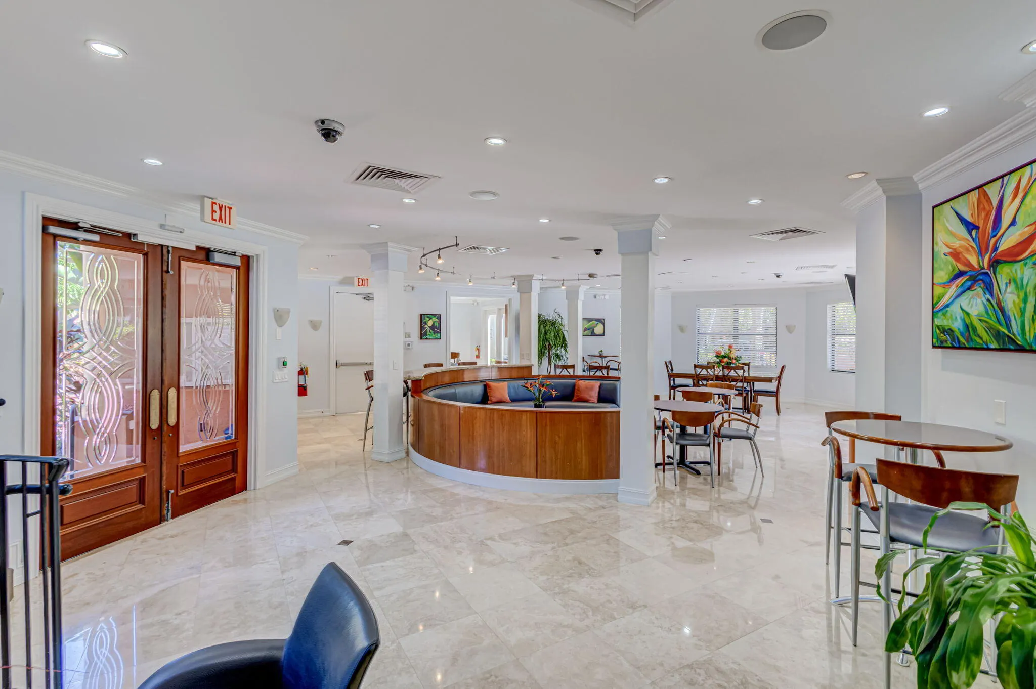 300 UNO LAGO Drive #104