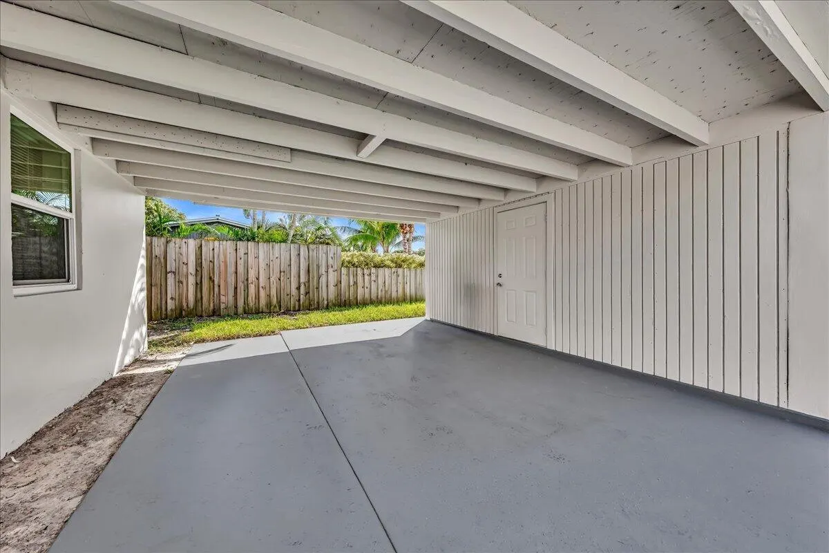 1463 8th Street