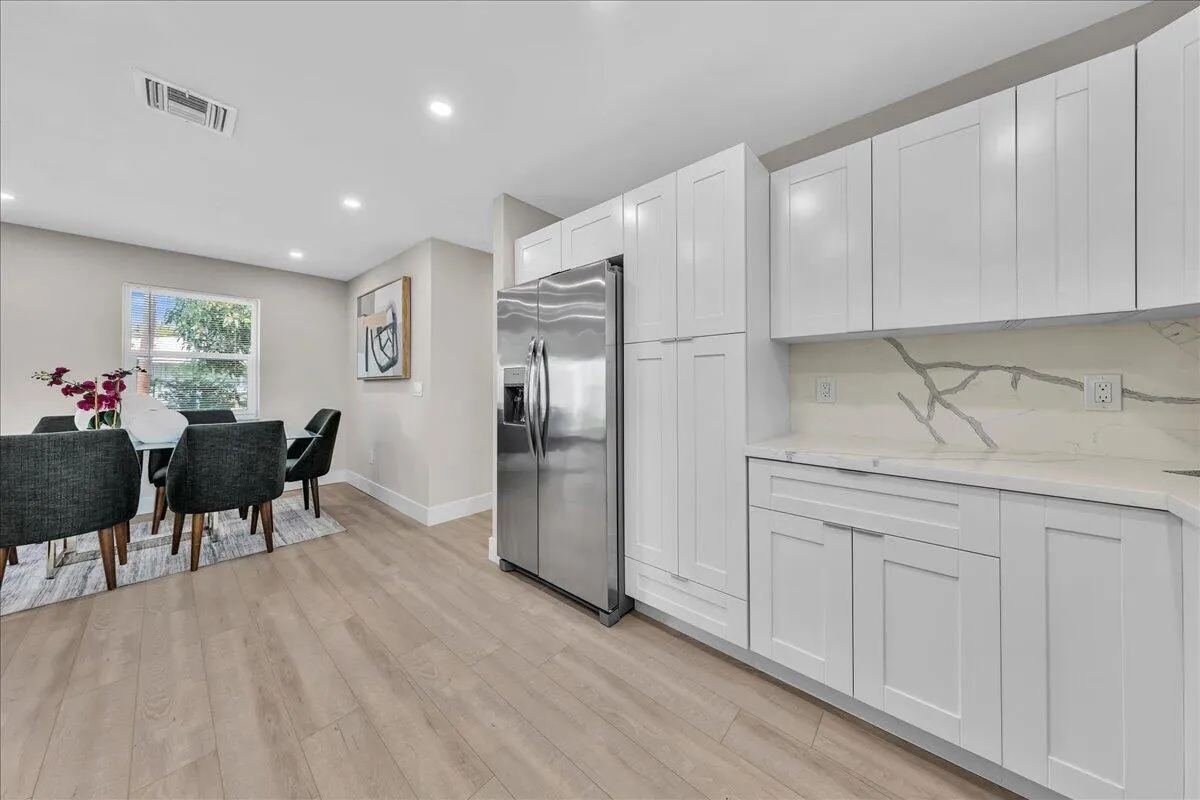 1463 8th Street
