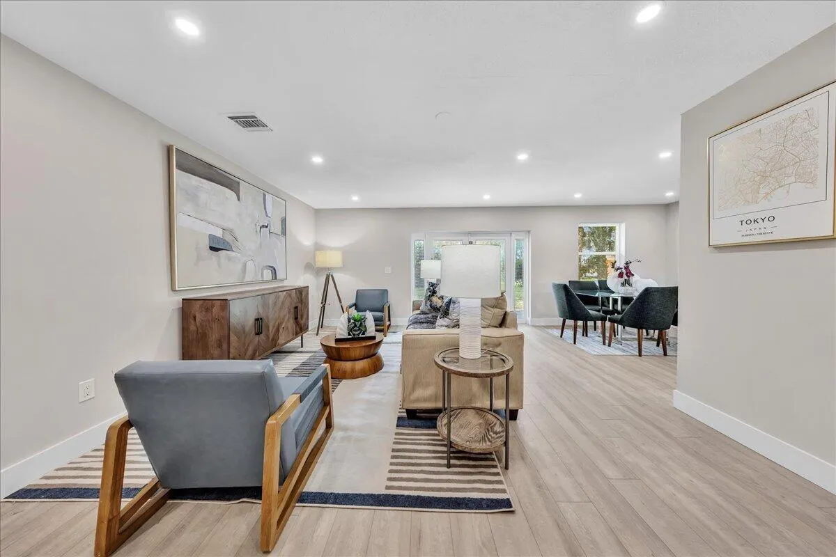 1463 8th Street