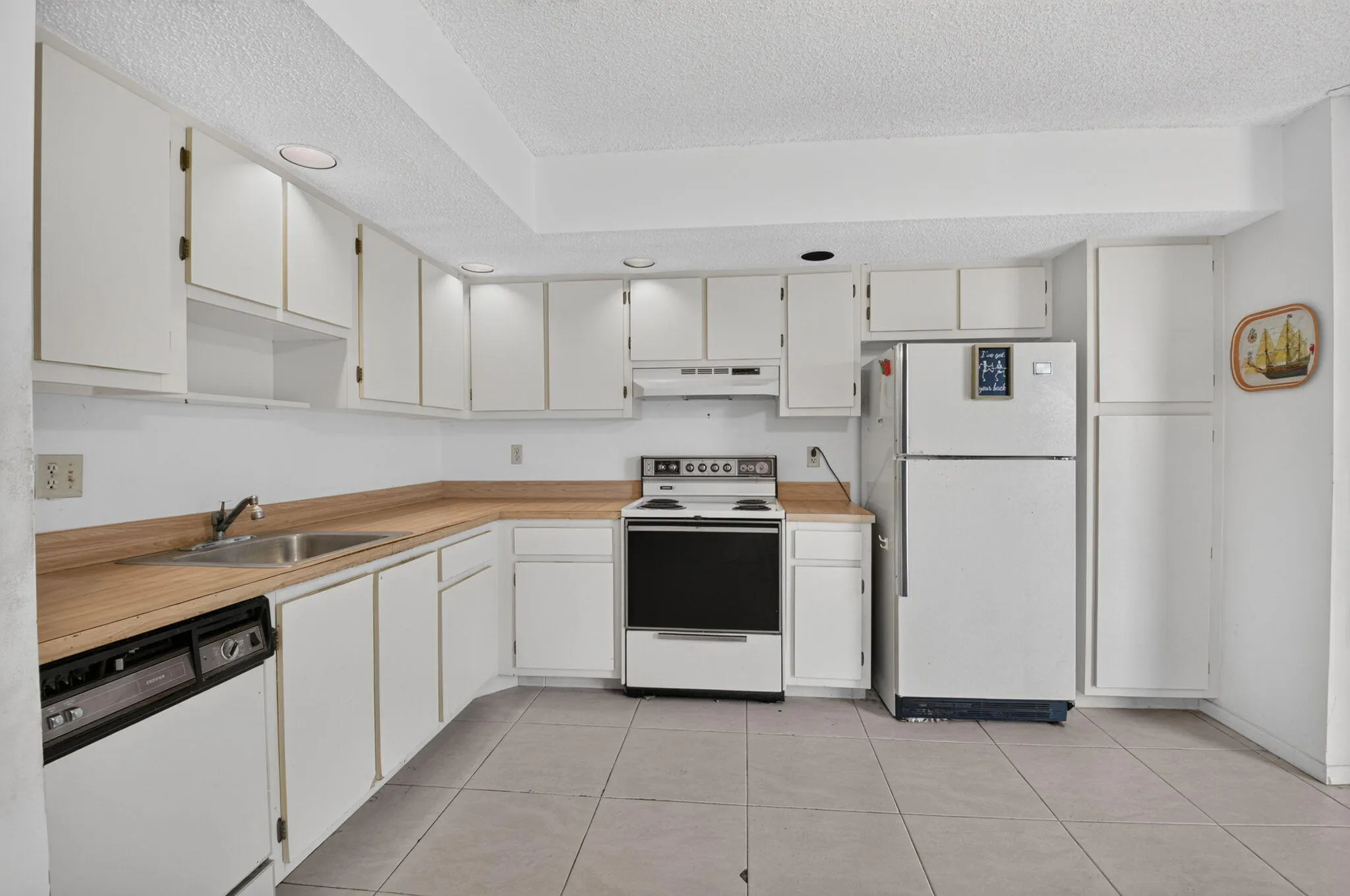 5250 LAS VERDES Circle #314