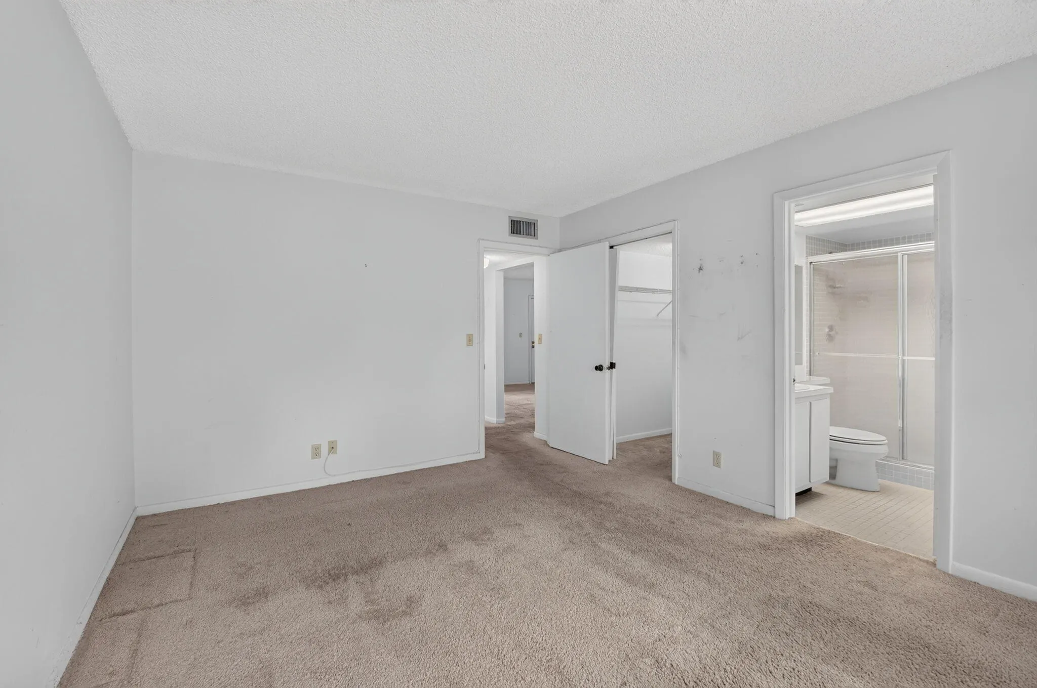 5250 LAS VERDES Circle #314