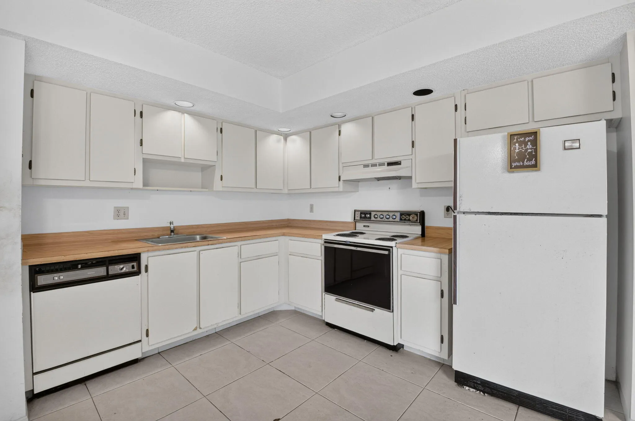 5250 LAS VERDES Circle #314